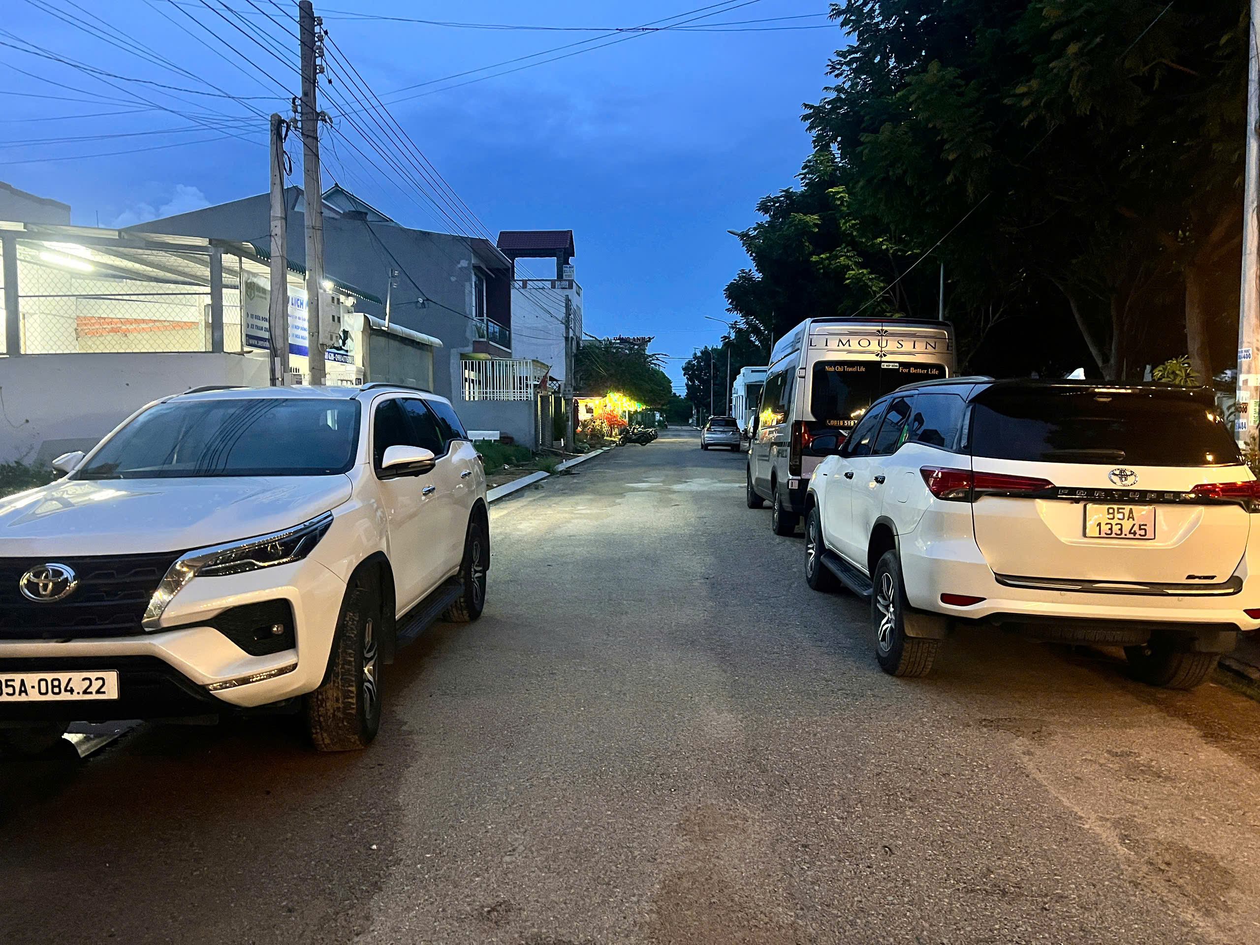 🚖 Giá thuê xe taxi Phan Rang rõ ràng – Đón tiễn 24/7, xe đời mới, tài xế tận tâm. Hảo Hảo Car – đi là yên tâm!